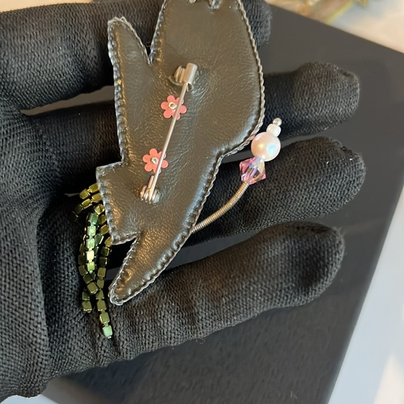 lapel brooch swarovski brow - Picture 4 of 4